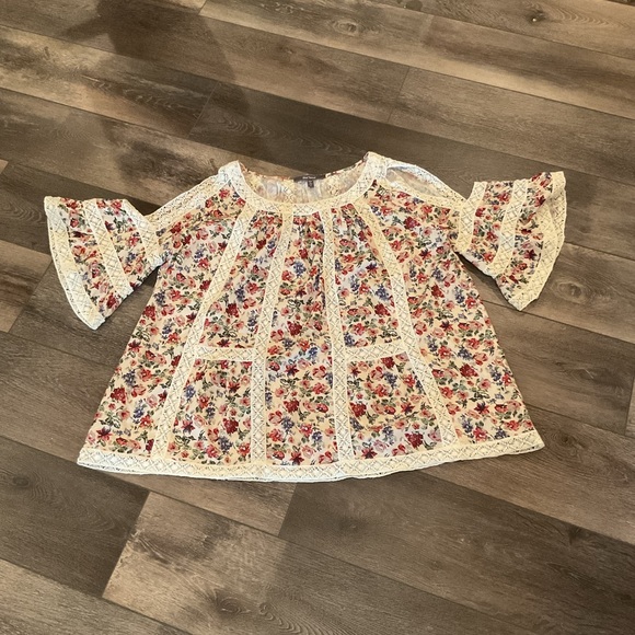 Blue Tassel Top from Anthropologie Size Small - Picture 4 of 5